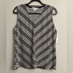 NWT Liz Claiborne Tank